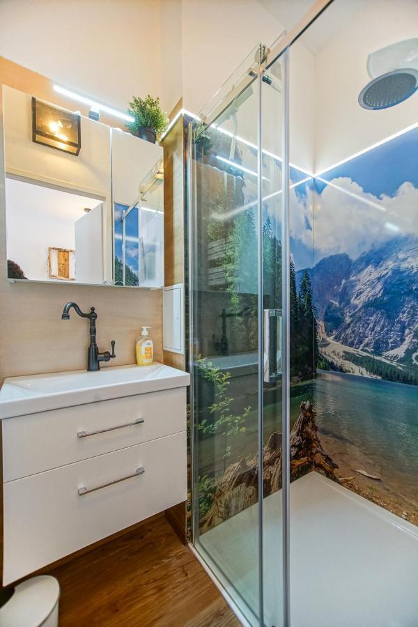 Auszeit Steiraland 7 Mit Ueberdachten Balkon Und Parkplatz Leoben  Kültér fotó