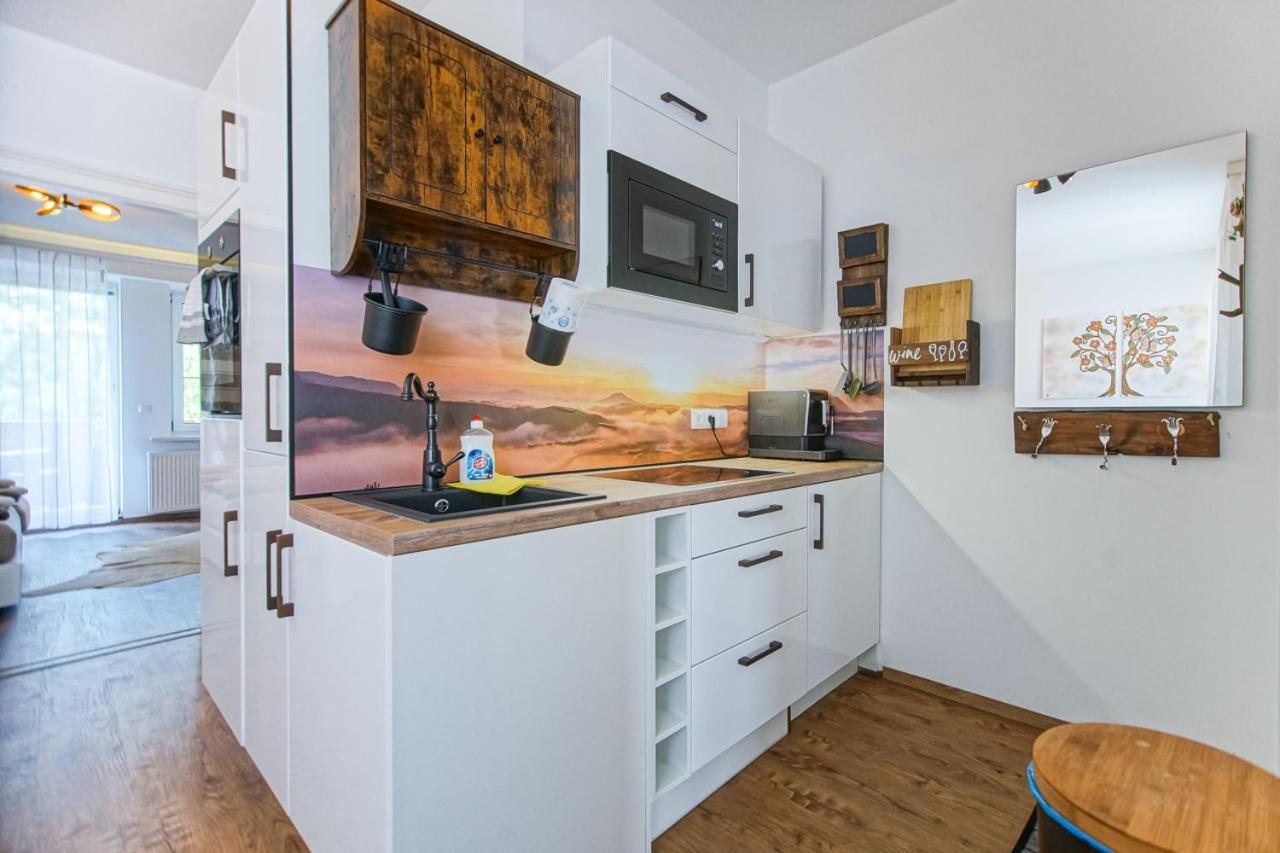 Auszeit Steiraland 7 Mit Ueberdachten Balkon Und Parkplatz Leoben  Kültér fotó