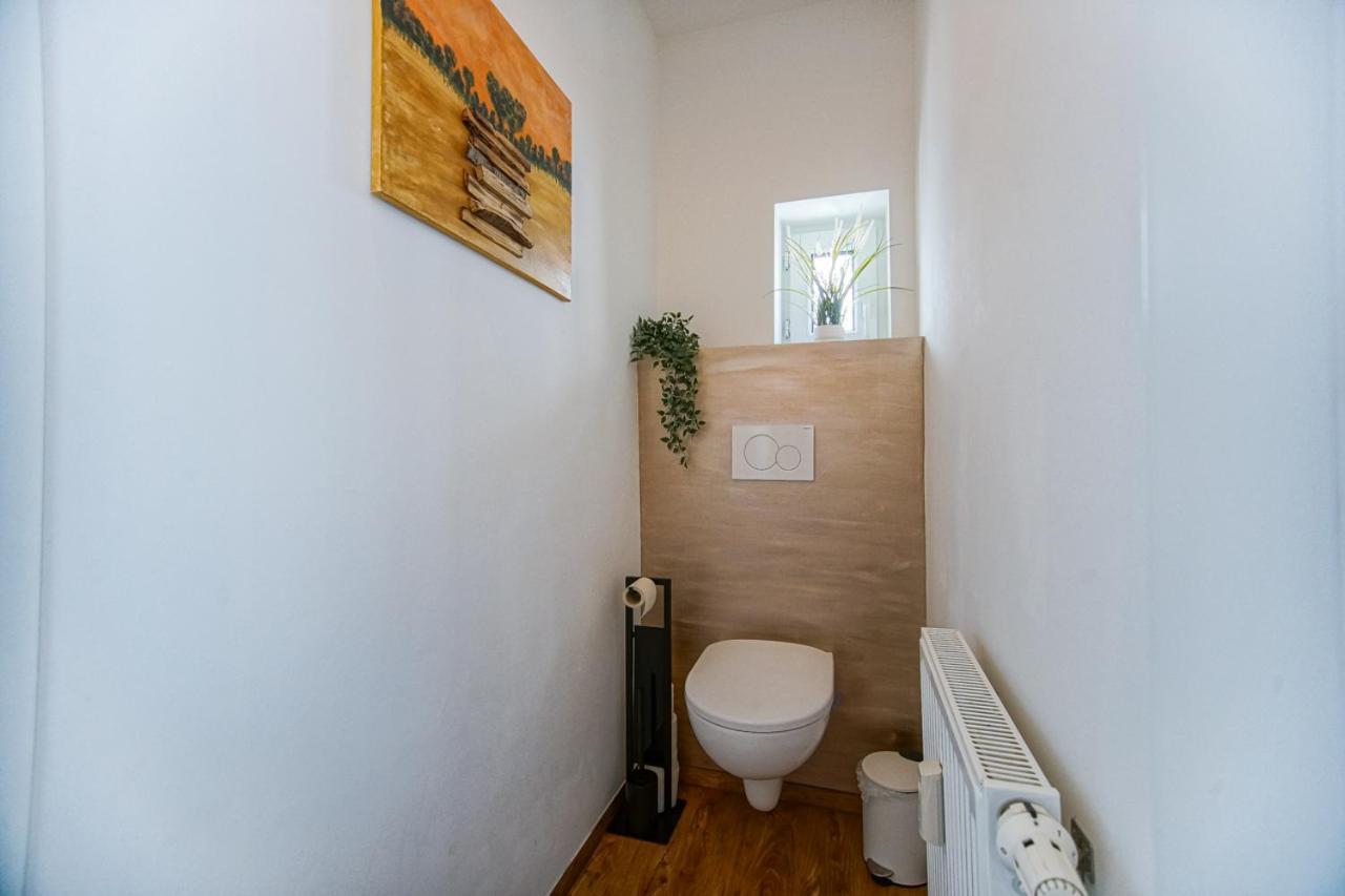 Auszeit Steiraland 7 Mit Ueberdachten Balkon Und Parkplatz Leoben  Kültér fotó