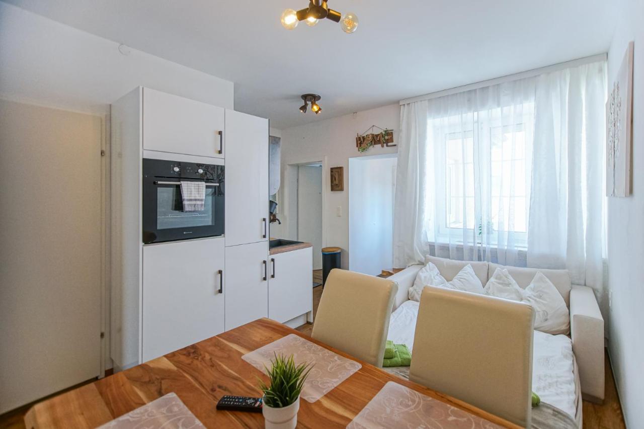 Auszeit Steiraland 7 Mit Ueberdachten Balkon Und Parkplatz Leoben  Kültér fotó
